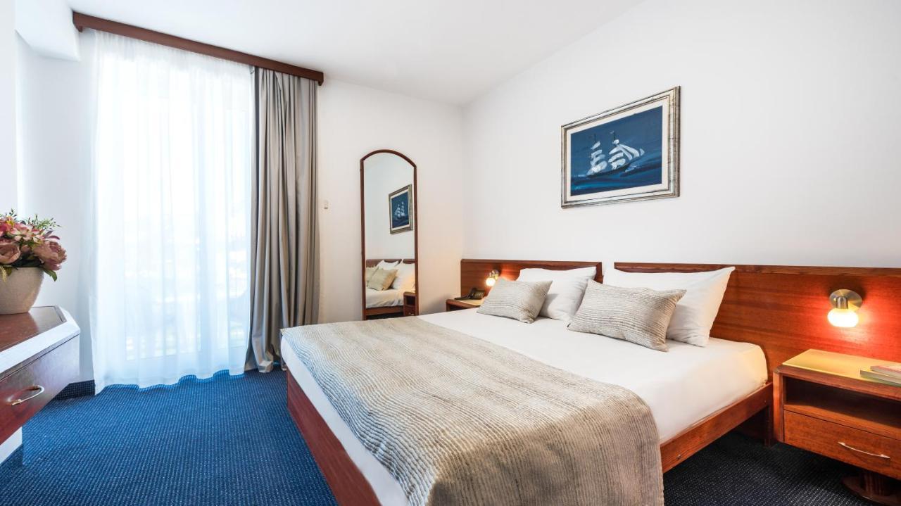 Hotel Komodor Dubrovnik Room photo